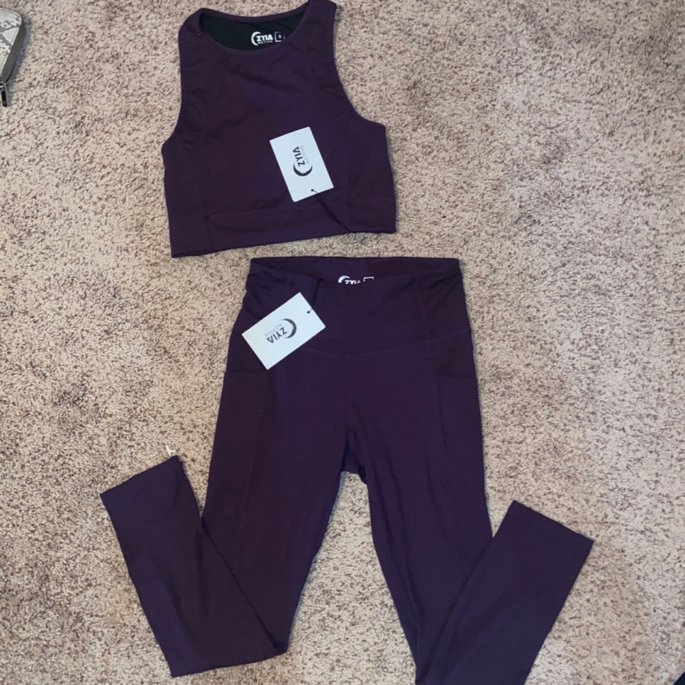 Zyia set